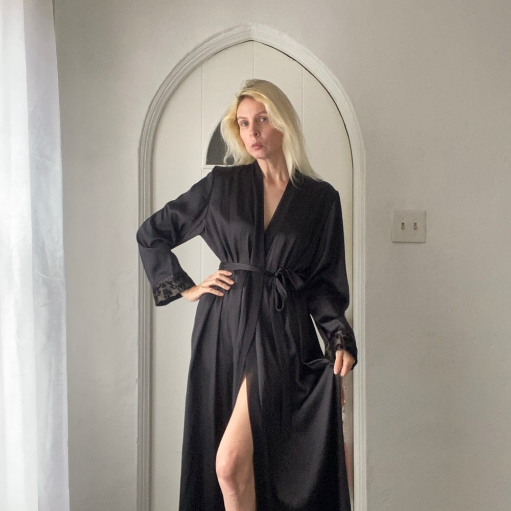 Vintage 90s Linea Donatella Black Poly Wrap Lounge Lingerie Robe L